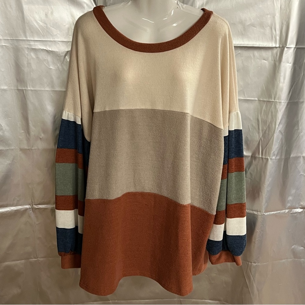 Entro ladies, color block sweater size 2XL